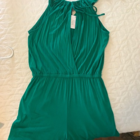 Summer Ruffled Romper - Picture 2 of 2